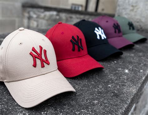 New Era Cap© .